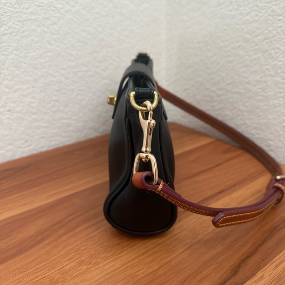 Vintage Y2K COACH 9154 Legacy Demi TurnLock Black Leather Crossbody Bag READ - Picture 3 of 16